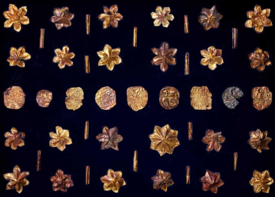 Piprahwa Gems and the Sacred Relics of the Buddha